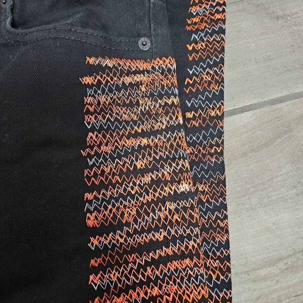 Levi's Hand-Embroidered Jeans - Picture 3 of 12
